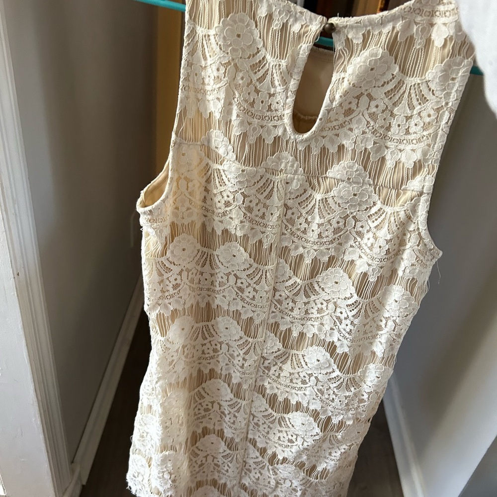 Dress! - Picture 2 of 2